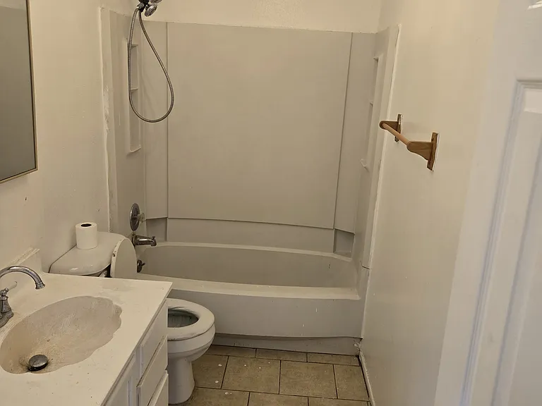 2851 Ash Field Dr — Photo 10