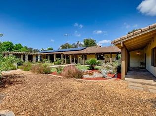2255 Hutchison St, Vista, CA 92084