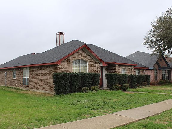 2nd image of 1500 Wesley Dr