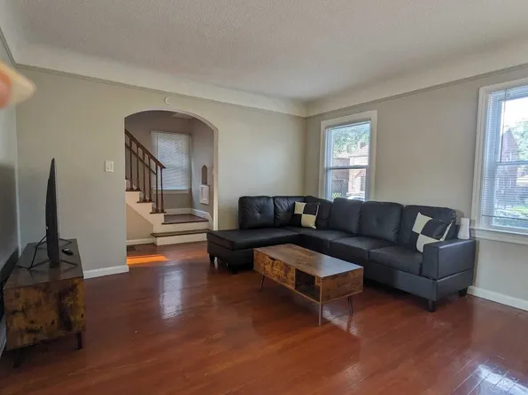 (undisclosed Address), Detroit, MI 48221