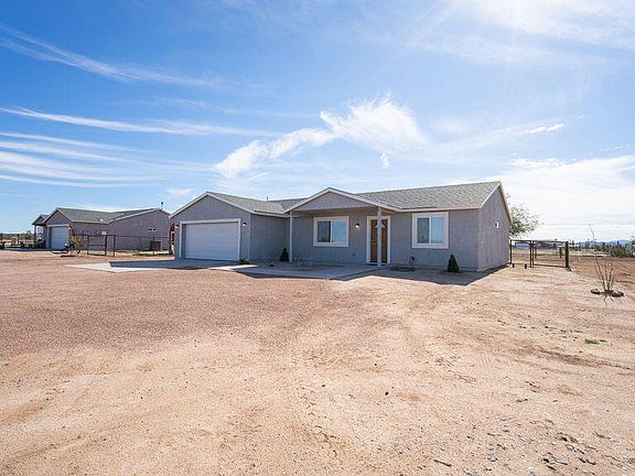 5th image of 19643 E Rojo Rd