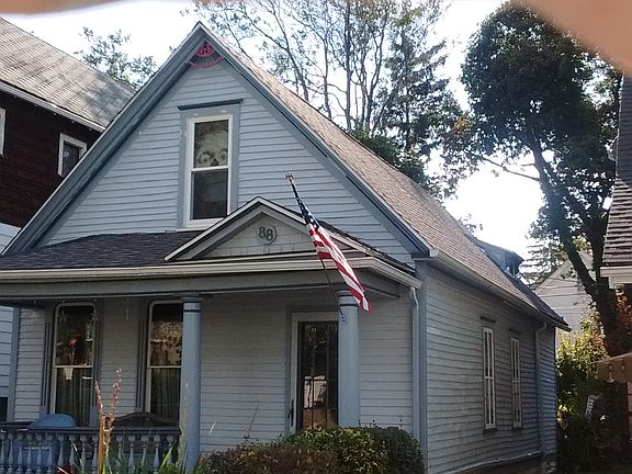 5th image of 88 Merrimac St