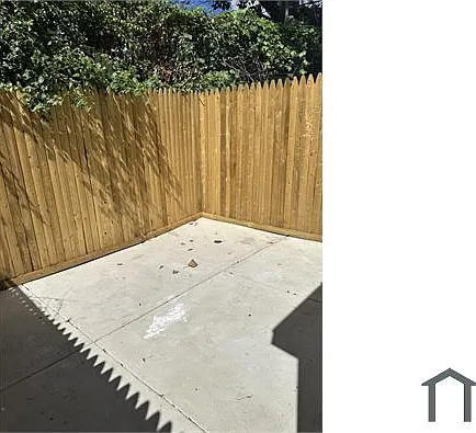 2615 Roberts Ave — Photo 20