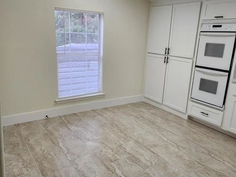 6239 Carver Rd — Photo 9