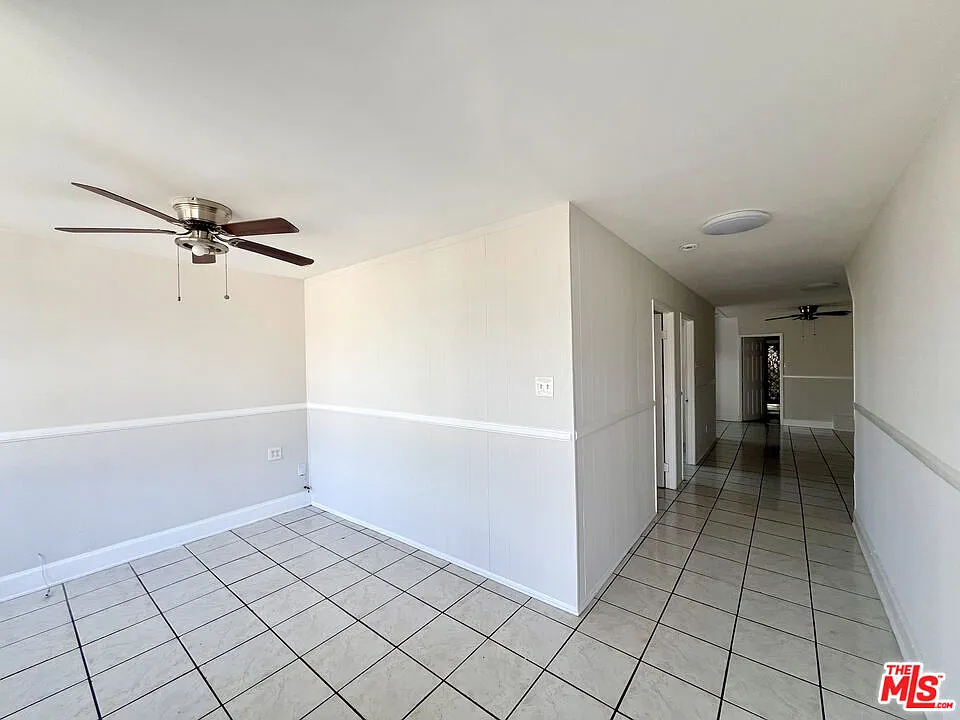 2 bed, 1.0 bath, 910 sqft, $2,000 — Photo 3