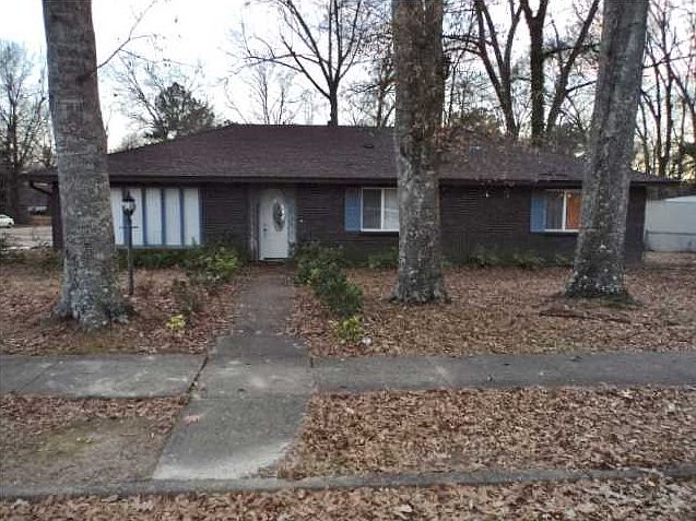 1st image of 503 Heatherwood Dr