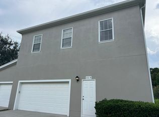 1001 Oak Pond Dr #B, Kissimmee, FL 34747
