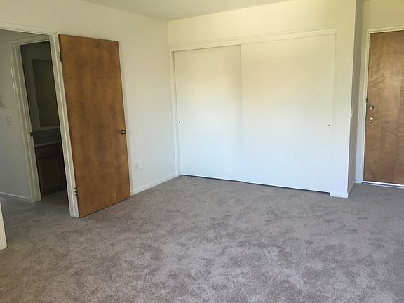 2nd image of 635 Tamarac Dr