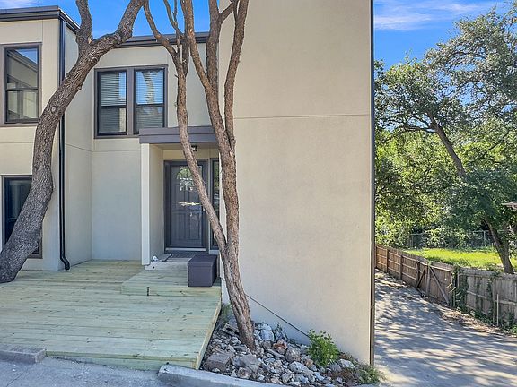 2nd image of 11808 Sandman Dr #808