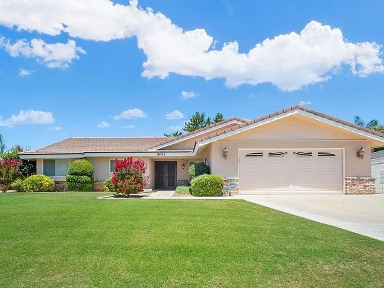6604 Cherrywood Ave — Photo 3