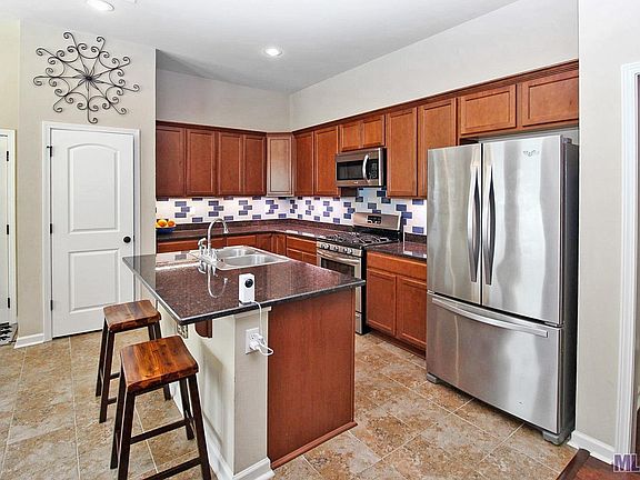 4th image of 37269 Brigantines Ave
