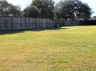 12023 S Circle Dr, Houston, TX 77071