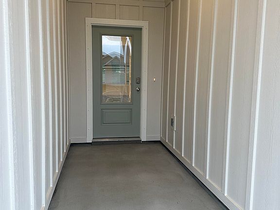 4th image of 22335 Aleutian Ave