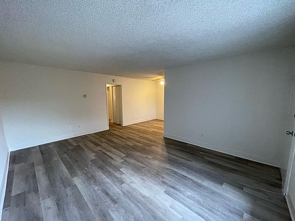 Livingroom facing back to hall