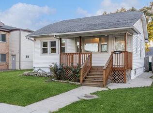 1910 S 15th Ave, Broadview, IL 60155