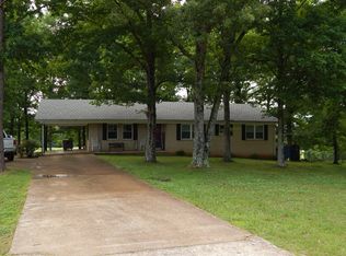 2261 Waynesboro Hwy, Waynesboro, TN 38485