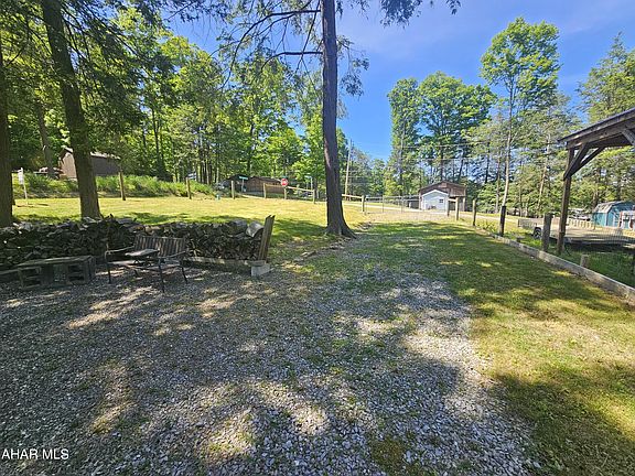 5th image of 137 Mimosa Cir