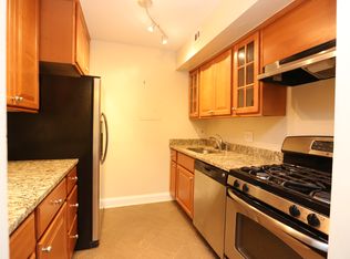 11605 Vantage Hill Rd UNIT 2A, Reston, VA 20190