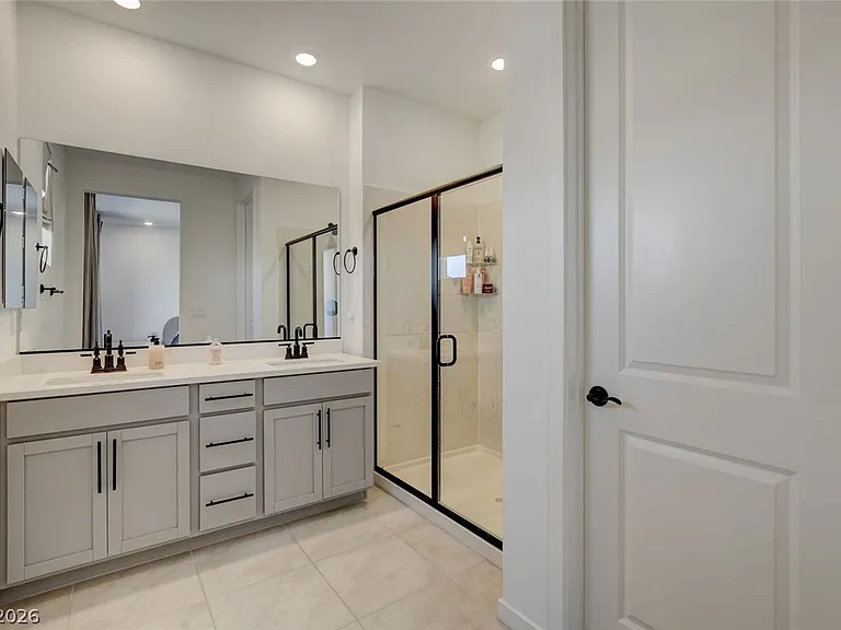 11458 Contour Ave — Photo 8