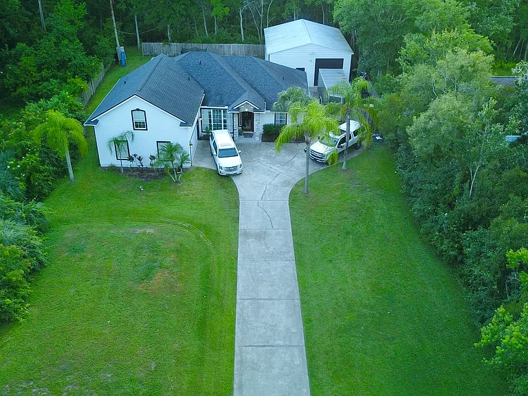 3040 Gerona Dr W — Photo 5
