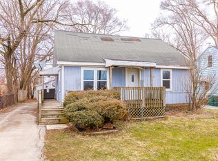 419 W Oak Ave, Lockport, IL 60441