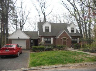 210 Longview Rd, Staten Island, NY 10301