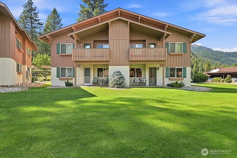 2nd image of 575 Alpine Place #O1