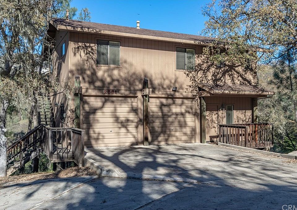 2nd image of 2581 Oak Shores Dr