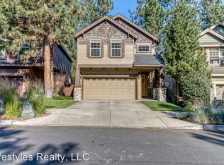 19458 Hollygrape St, Bend, OR 97702