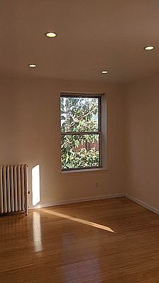 5th image of 247 Wadsworth Ave APT 6P