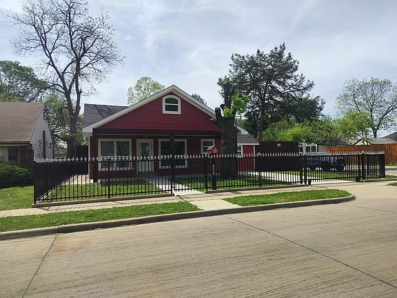 3rd image of 1501 Willow St