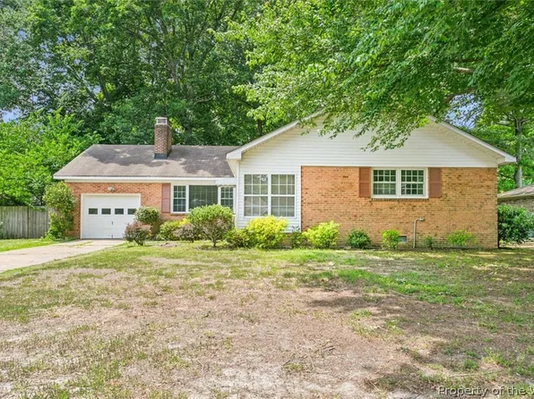 353 Brout Dr, Hampton, VA 23666