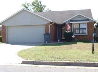 4012 SW Hickory Ln, Lawton, OK 73505