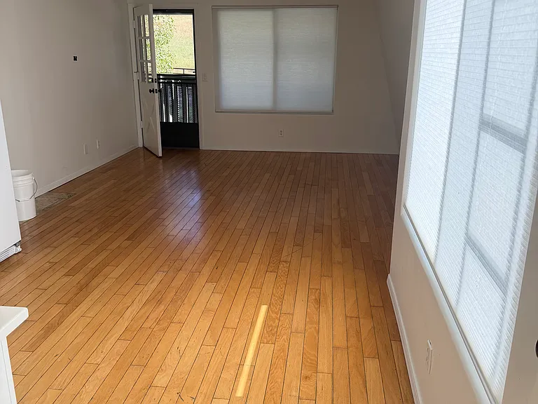 3336 Harbor Cir #F — Photo 5