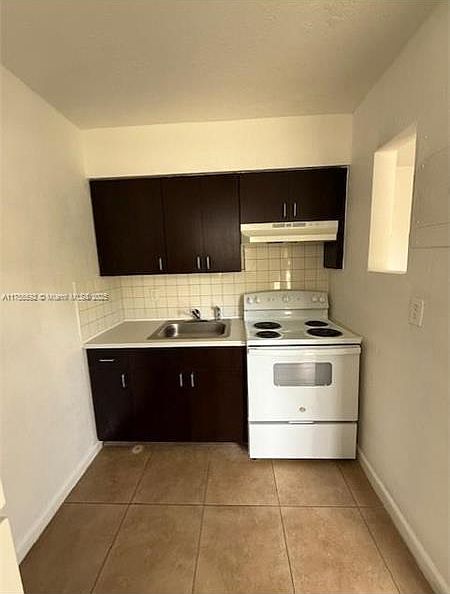 1st image of 2554 NW 14th St