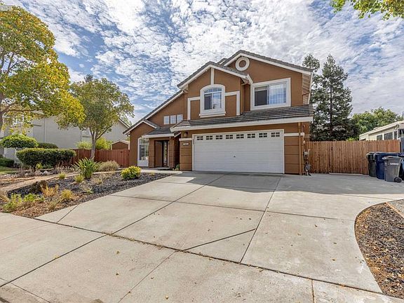 2nd image of 5463 Wildflower Dr