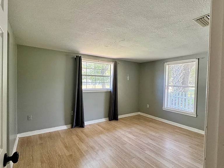 6110 Louisiana Ave — Photo 17
