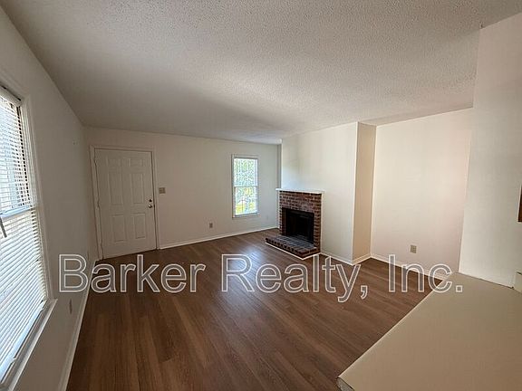 4th image of 6112D Spice Ridge Ln
