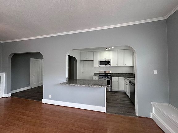 3rd image of 1529 E Florida St #90B97528B