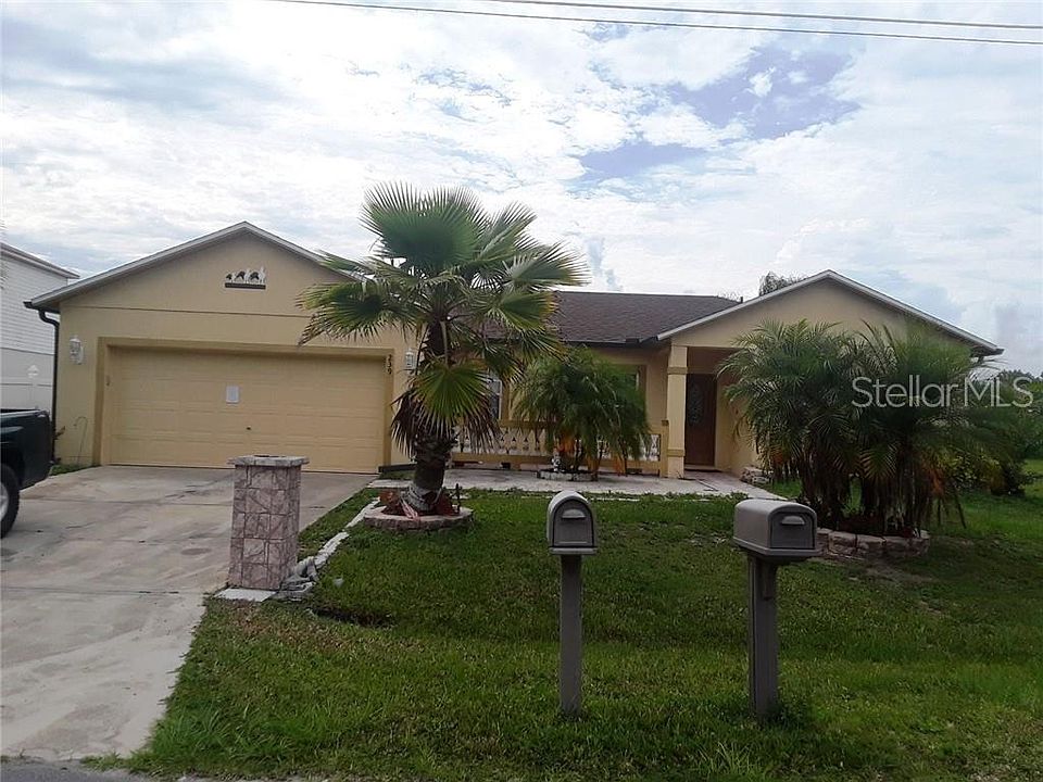 1st image of 239 Bedford Dr