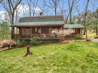 4 Woodruff Rd, Clinton, MA 01510