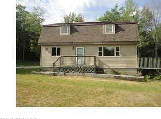 58 Sadie Dunn Rd, Mount Vernon, ME 04352