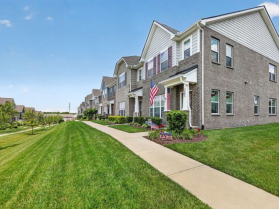 4th image of 2009 Hardwick Ln