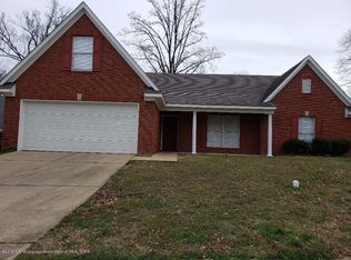 7142 Willow Point Dr, Horn Lake, MS 38637