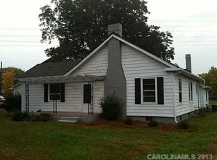 8524 McClure Cres, Charlotte, NC 28216