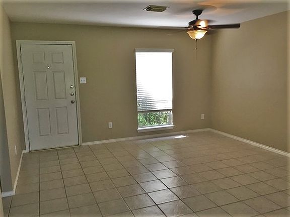 2nd image of 3213 Windy Cape Ln