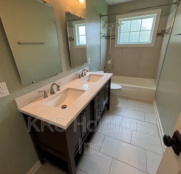 1406 N 32nd St — Photo 15