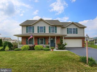 70 Longstreet Dr, Carlisle, PA 17013