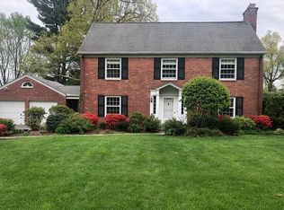 1313 S Branch Pkwy, Springfield, MA 01129