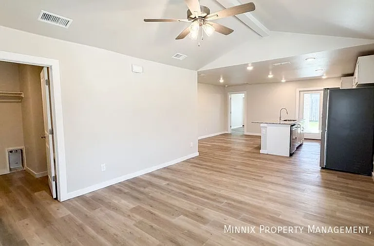 7806 Elm Ave — Photo 6